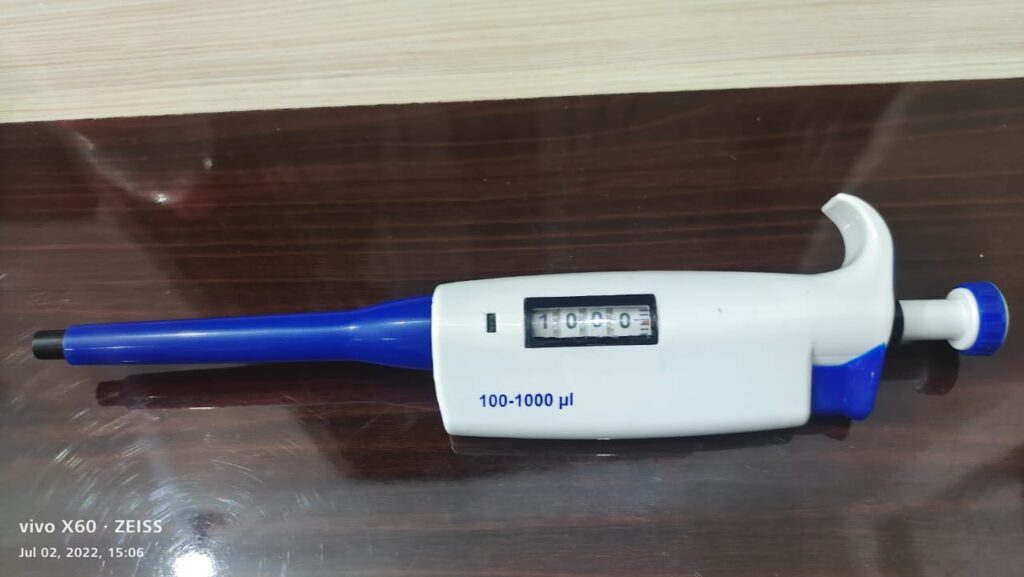 Best Micropipette Exporter in India – SSCIENCES | Contact +91-8960069686